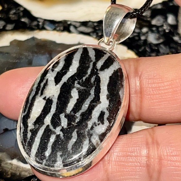 White Buffalo Turquoise Pendant 2 1/4” - Picture 7 of 17